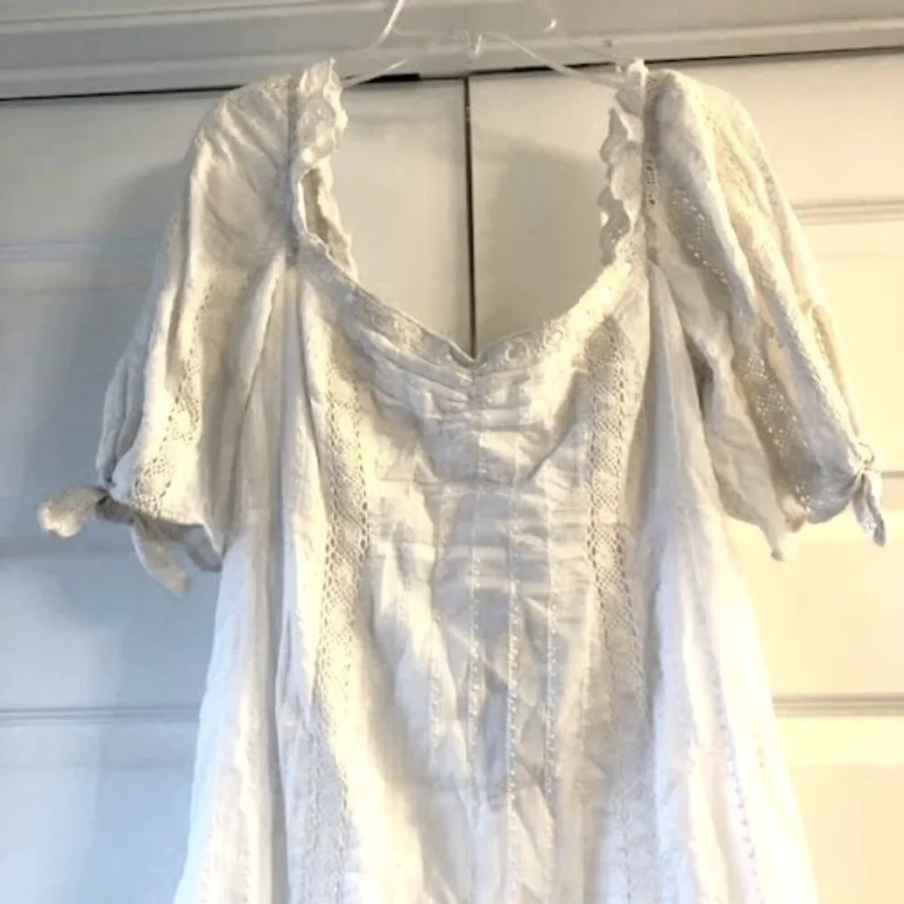 NWT SHOW ME YOUR MUMU Hartley White Crochet Lace Off-Shoulder Mini Dress S - Picture 5 of 8